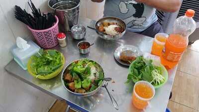 Bún Thịt Nướng Kiều Bảo