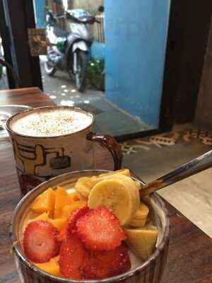 Quán Cà Phê Dolphy