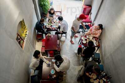 Quán Bánh Việt - Vietnamese Cakes