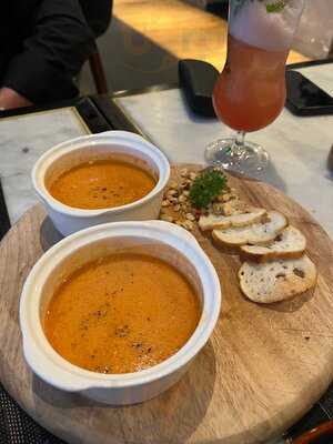 Ussina Aging Beef & Bar