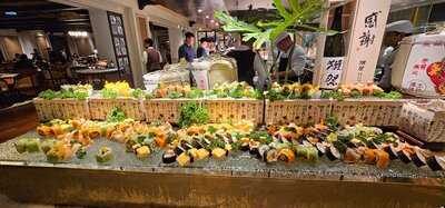 C'est La Vie Restaurant