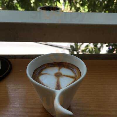 Trung Nguyên Legend