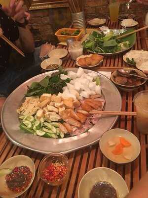 Bún Đậu Ngõ Nhỏ Phố Nhỏ