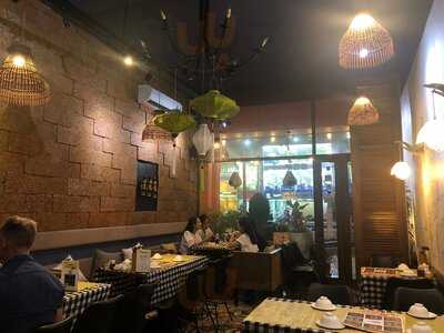 Nhà Hàng Chay & Coffee Rôu