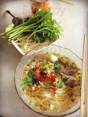 Hủ Tiếu Nam Vang Liến Húa