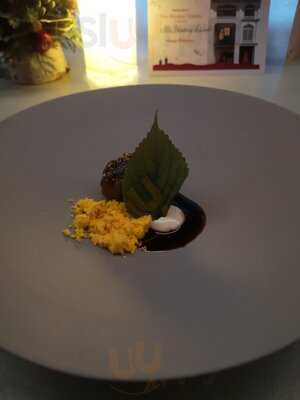 The Monkey Gallery Dining