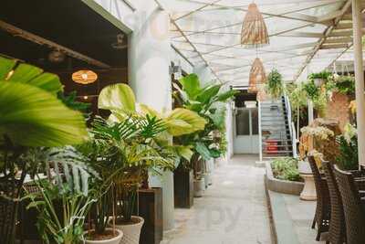 Hoa Viên Phú Thọ-coffee & Restaurant