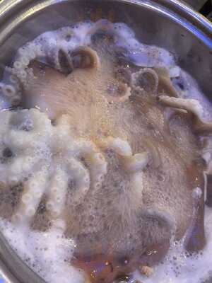 Nhà Hàng Hải Sản - 63 Cao Thắng