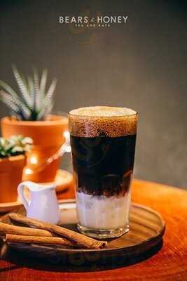 Bears And Honey Tea Kafe