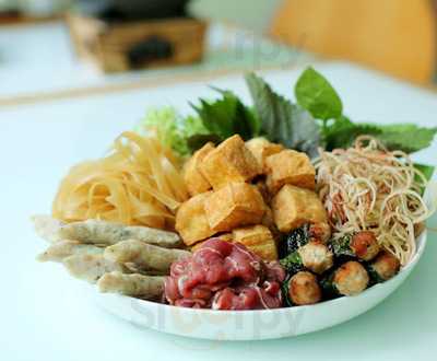 Wrap & Roll - Nguyễn Đức Cảnh