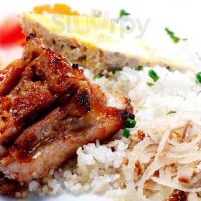 Nhà Hàng Cà Chua Đỏ