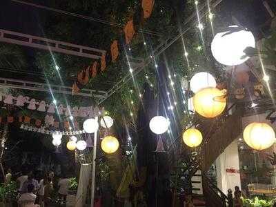 Con Gà Trống Garden