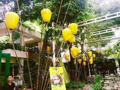 Con Gà Trống Garden