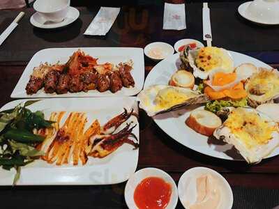 Nhà Hàng Đông Hồ