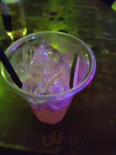 Quán Miss Saigon Pub