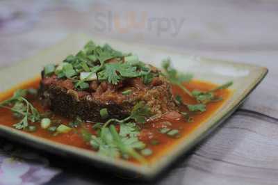 Nhà Hàng Cơm Niêu Việt Nam