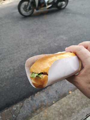 Bánh Mì Bảy Hổ