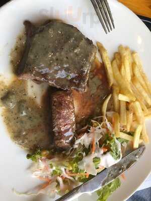 Nhà Hàng Bò Sinh Đôi