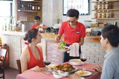 Fouras Cafe & Restaurant