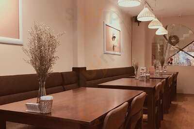 Nhà Hàng Bonjour Resto' Nguyen Trai