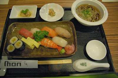 Mon Restaurant & Bar