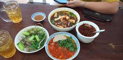 Quán ăn Huế O Xuan