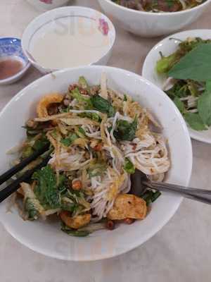 Quán ăn Huế O Xuan