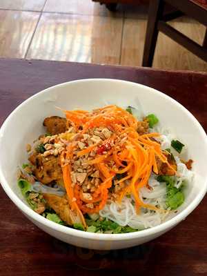 Quán ăn Huế O Xuan