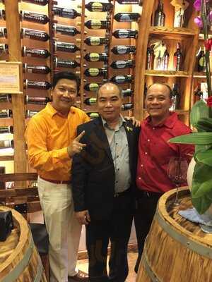 Showroom Hoàng Kiều