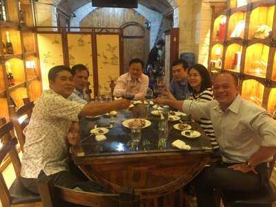 Showroom Hoàng Kiều