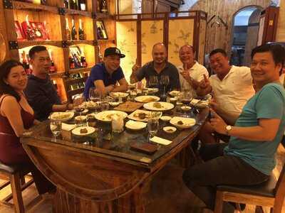 Showroom Hoàng Kiều