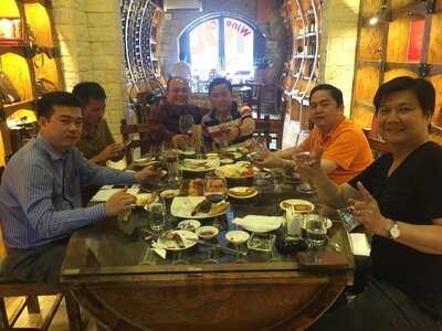 Showroom Hoàng Kiều