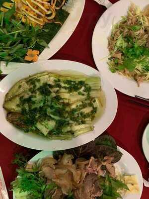 Nhà Hàng Ngã Ba Sông