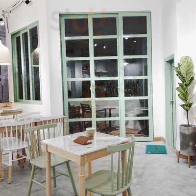 Shelter Coffee & Tea