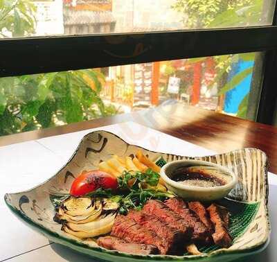 Nhà Hàng Nhật Hachi Ju Hachi