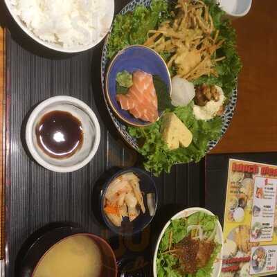 Nhà Hàng Nhật Hachi Ju Hachi