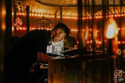 The Gate Lounge - Inferno & Paradise