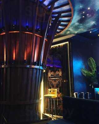 The Gate Lounge - Inferno & Paradise