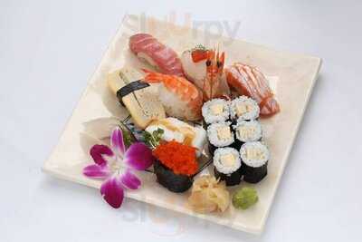 Quán Ăn Sushi Tony