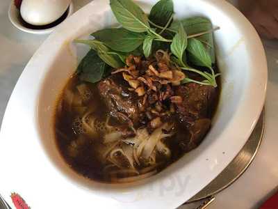 Lẩu Bát Bửu Hong Kong