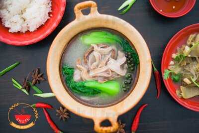 3 Kute - Mì Sườn Thảo Mộc