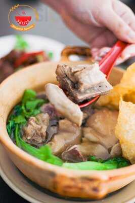 3 Kute - Mì Sườn Thảo Mộc