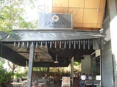 L'anmien Dining Cafe