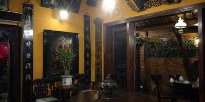 Quan An 3 Mien Restaurant & Bar