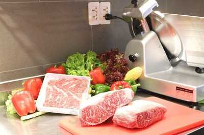 Shaburi & Kintan Buffet, Việt Nam