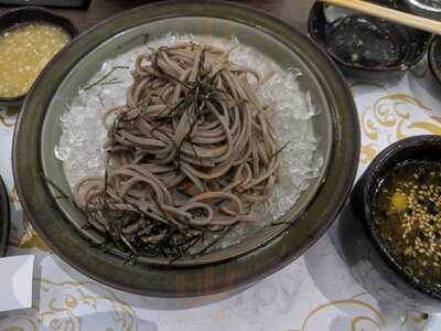 Naked Sushi & Sashimi