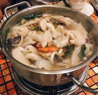 Con Gà Trống Garden