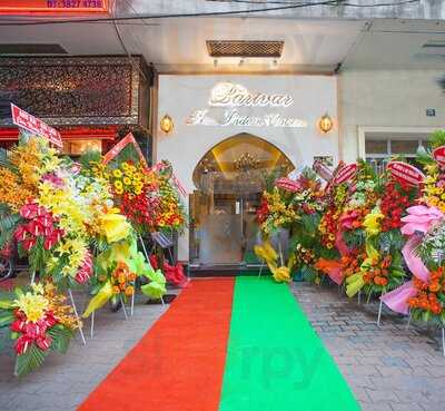 Nhà Hàng Parivar Fine Indian Cuisine