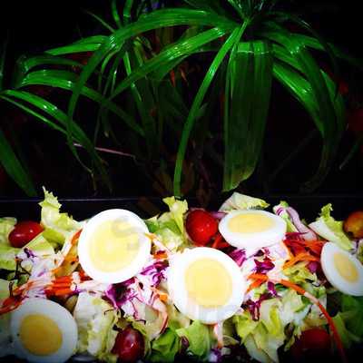 Nhà Hàng Vườn 42