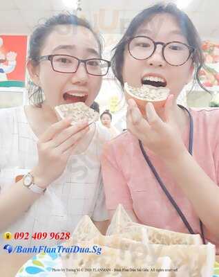 Flanman - Bánh Flan Trái Dừa Sài Gòn
